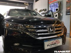 本田九代雅阁装奥风360度无缝全景系统